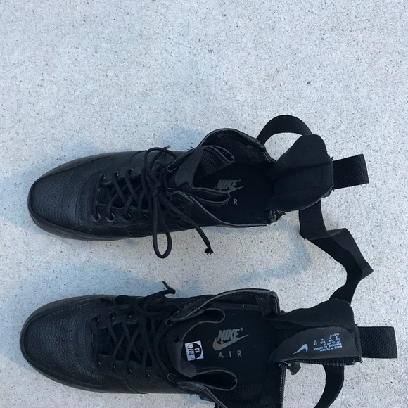 Nike SF Air Force 1 Mid - Picture 4 of 7